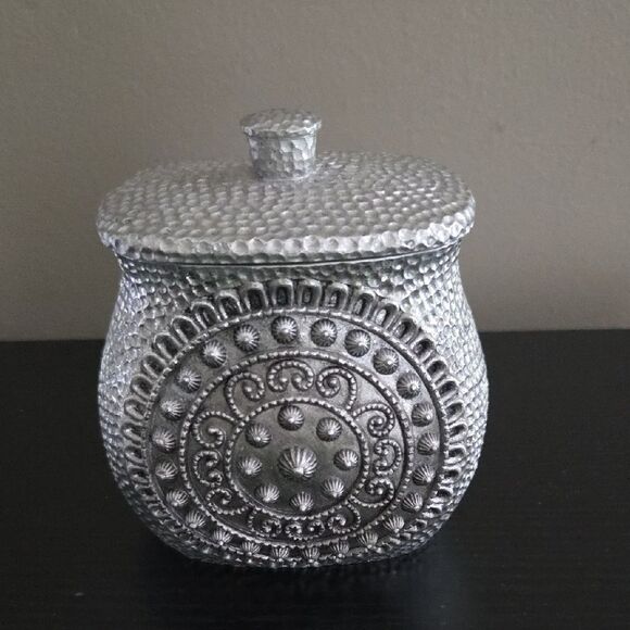 Silver Textured Decorative Jar - Picture 3 of 8